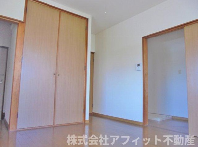【寝室】 | エメローズ山下 | 洋室7.5帖　※写真はイメージです
