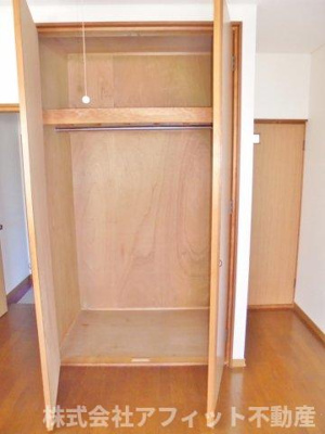 【収納】 | エメローズ山下 | 洋室7.5帖の押入　※写真はイメージです