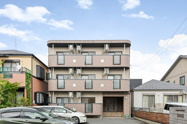 名古屋市港区本宮町１丁目の一棟マンションの外観