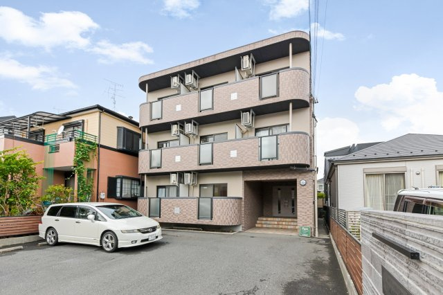 名古屋市港区本宮町１丁目の一棟マンションの外観