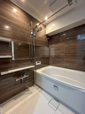 豊栄荻窪ステーションプラザの浴室|日々の疲れを癒すお風呂付です