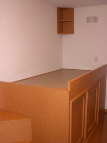 レオパレスヴェールの居間・リビング