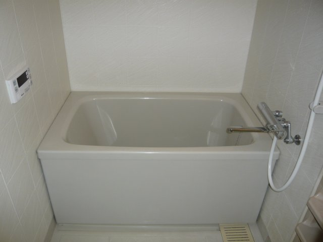 第2プレミール東久留米の浴室|お風呂で日々の疲れを落としましょう