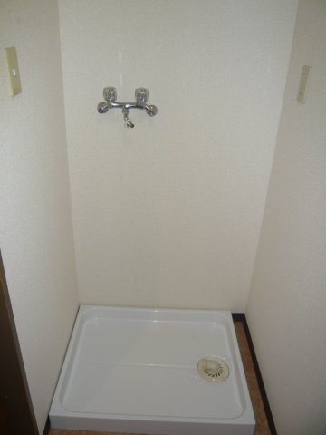 第2プレミール東久留米の設備|洗濯機置場です