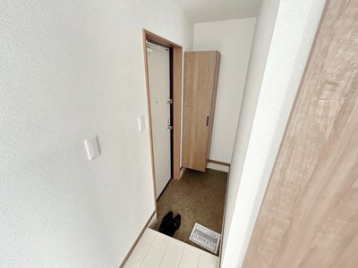 【玄関】 | ラフィーナー海老名