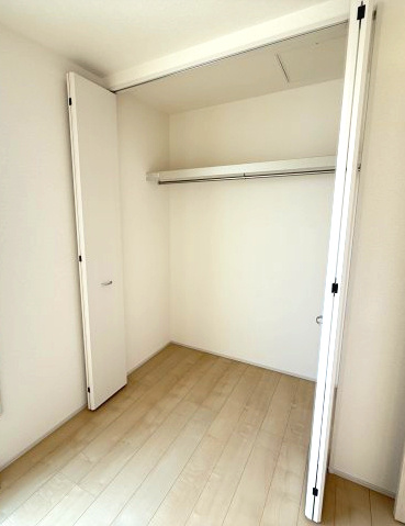 リーブルガーデンS前橋市樋越町第４　3号棟の収納|2階洋室4収納です♪