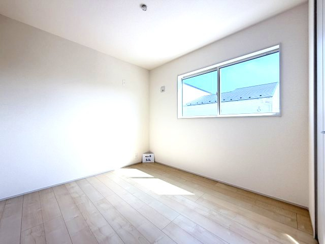 リーブルガーデンS前橋市樋越町第４　5号棟の洋室|２階洋室2です