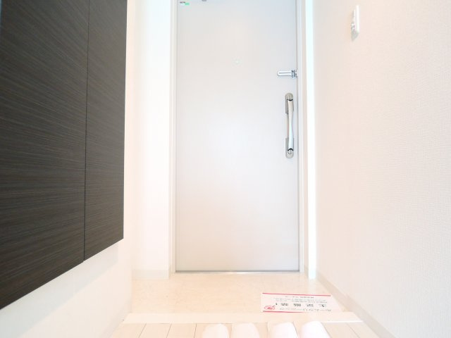 パークヒルズ高槻の玄関