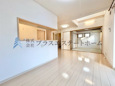 【その他】 | 垂水区星陵台 戸建 | 対面カウンターで、家族とコミュニケーションを取りながら料理ができるキッチンです♪