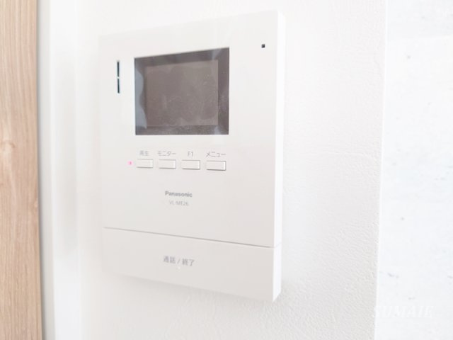 フェリス赤羽のセキュリティ|モニター付きインターホンです☆