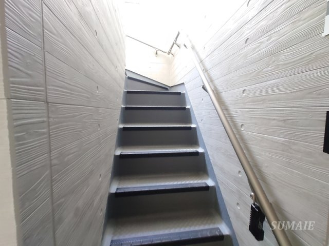 フェリス赤羽のその他共用部分|階段です☆