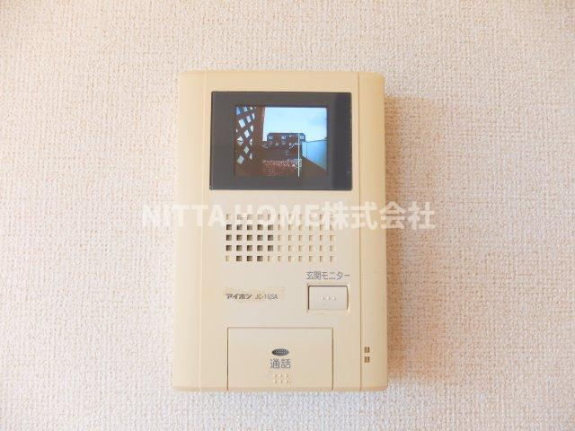 丹波市氷上町上成松のアパートのセキュリティ|顔を見て会話ができるＴＶインターホン◎