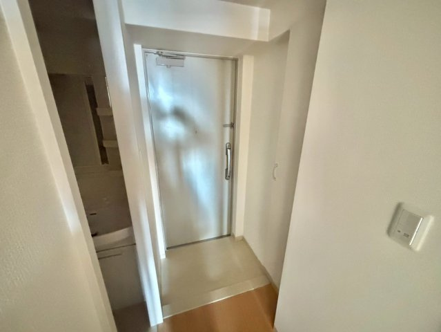 ベルメゾン・エグレットの玄関