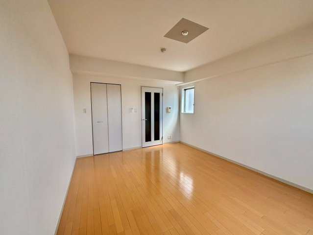 ベルメゾン・エグレットの洋室