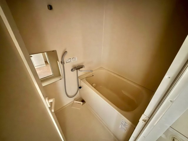 ベルメゾン・エグレットの浴室