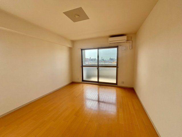 ベルメゾン・エグレットの洋室