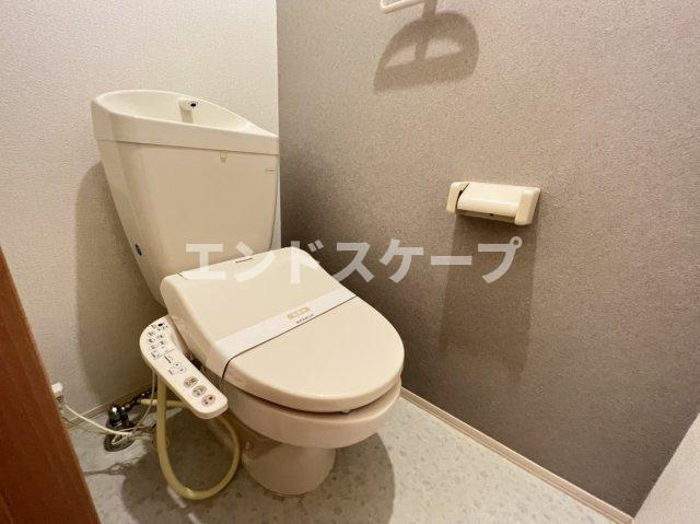 ヴィラフォレスタBのトイレ|高崎、前橋エリアのお部屋探しはエンドスケープまで！お客様の理想お聞かせ下さい♪