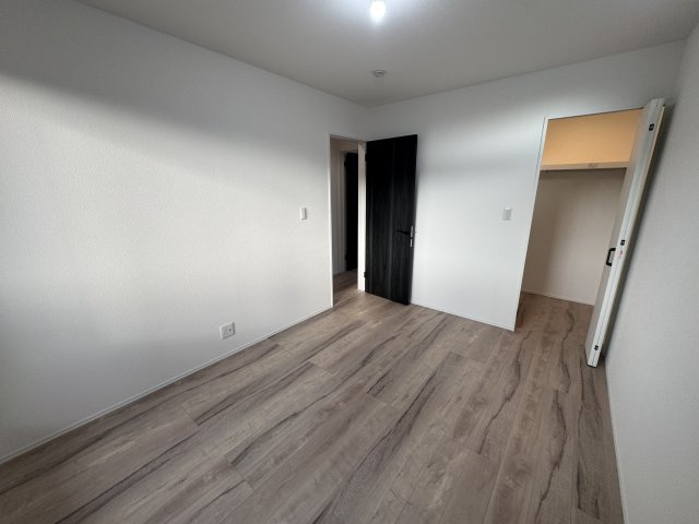 沖縄市登川（全5棟）4号棟の洋室|4号棟　洋室6帖＋WIC付き♪（WIC×2部屋）