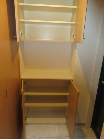 西新ﾃﾝｸﾞｯﾄﾞｼﾃｨ BRISTOLの収納|収納スペース豊富です