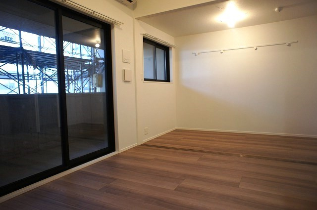 エンクレスト博多 THE TIMEの居間・リビング|リビングです