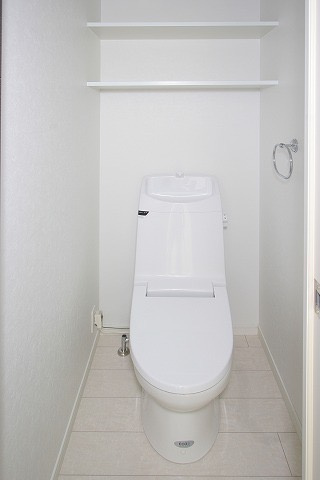 新品家具付きマンション高砂16B(KaGood福岡)のトイレ