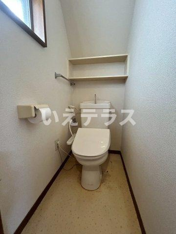 湊山町貸家のトイレ