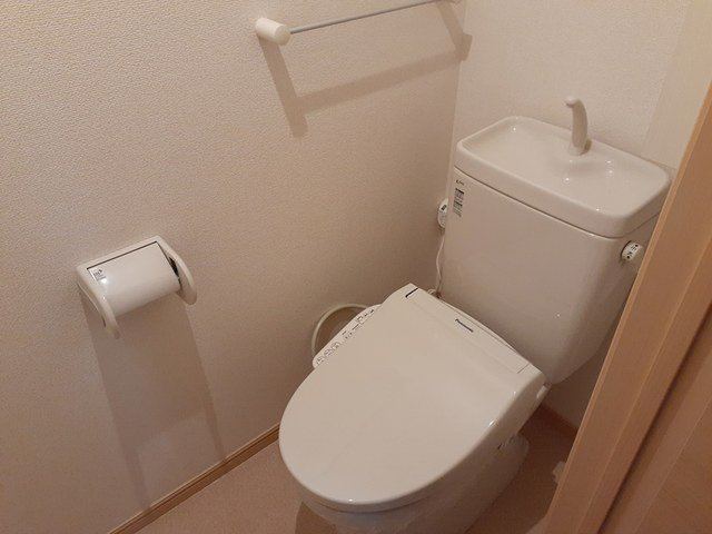 カーサ・ソーレ　Ａのトイレ