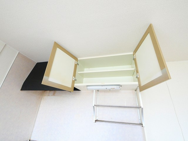 サンビレッジ学園前東坂　D棟のキッチン