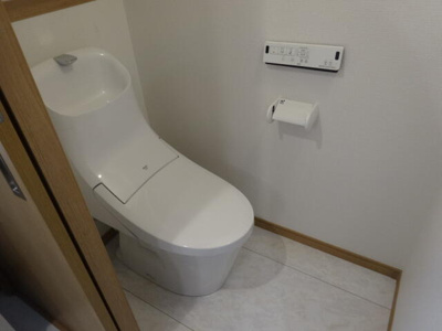 【トイレ】 | ロイヤルハイツ白楽参番館