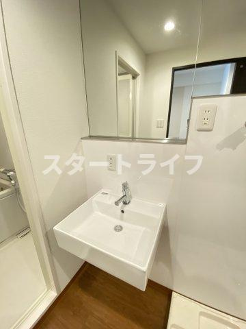 大阪市淀川区西中島２丁目の賃貸マンションの洗面所