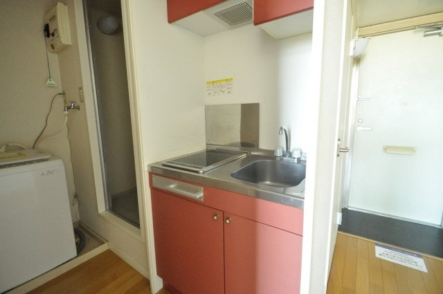 レオパレスＩネットワークＴＡＫＡＴＡのキッチン