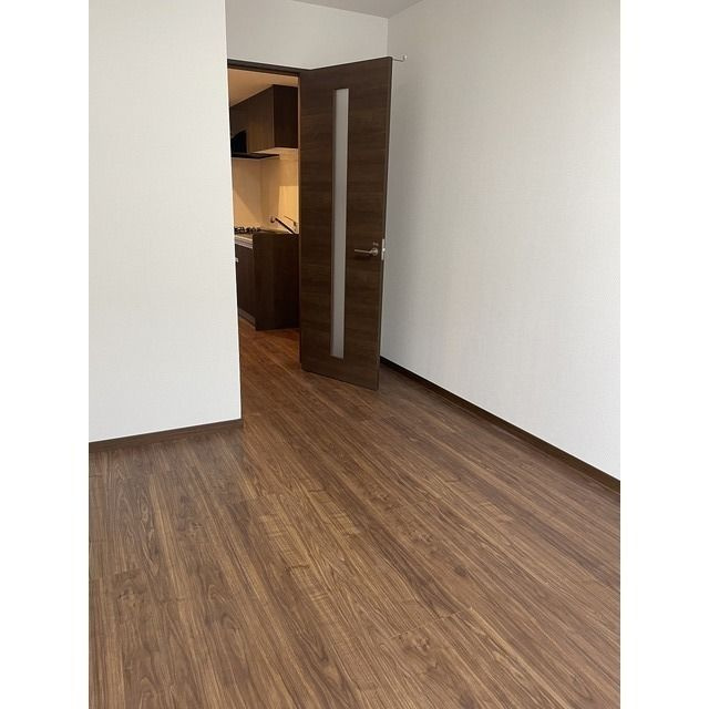 ルナ・戸田の居間・リビング