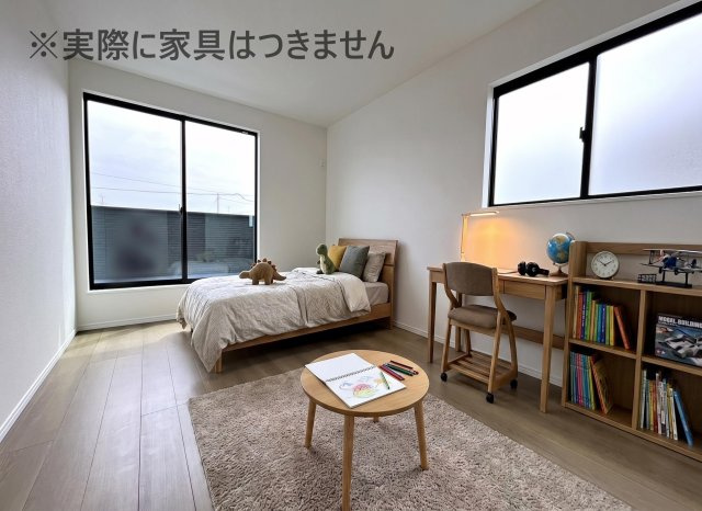新築戸建・新築建売　福島市南沢又21番　清水小学校・清水中学校の洋室|画像はバーチャルホームステージングの加工による演出で、実際の家具は付きません。