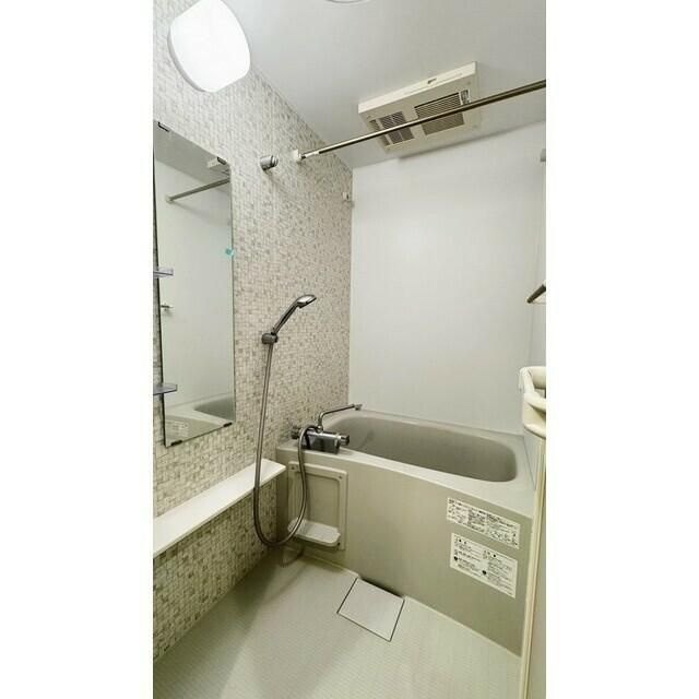 ラシクラス豊玉南の浴室