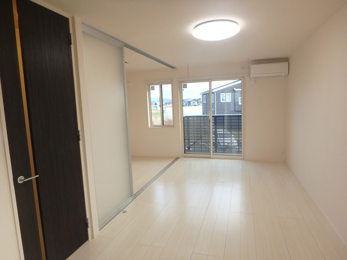 Ｄ－ｒｏｏｍ ＳＡＫＵＲＡの居間・リビング