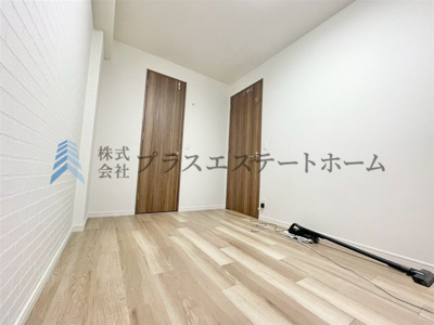 【洋室】 | カシータ須磨板宿 | 子ども部屋をコーディネート♪お子様の好きな色やモチーフで勉強もお片付けも楽しい空間に出来そうですね♪