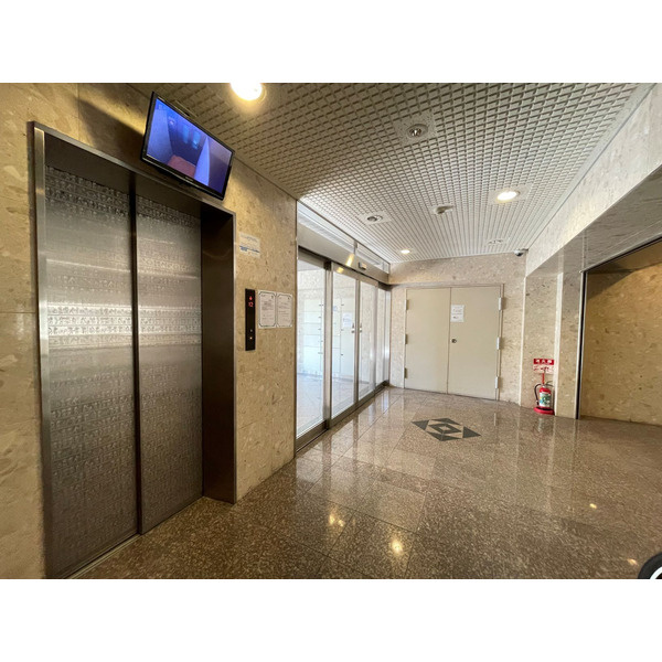福岡市城南区別府２丁目の賃貸マンションのエントランス
