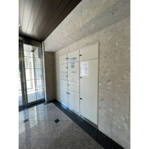 福岡市城南区別府２丁目の賃貸マンションのロビー
