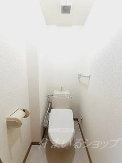 アイランド古本のトイレ