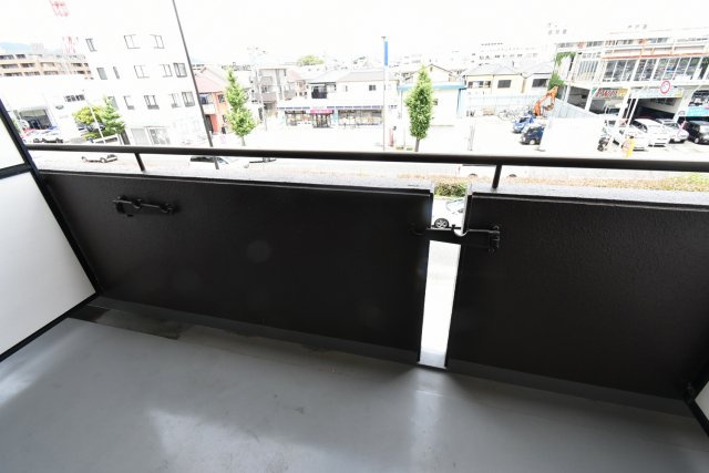 AUBE918のバルコニー