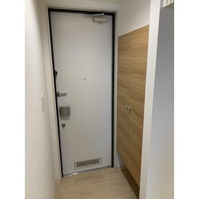 エルスタンザ北赤羽の玄関