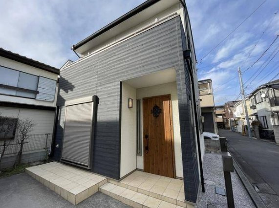 春日町6丁目戸建の外観