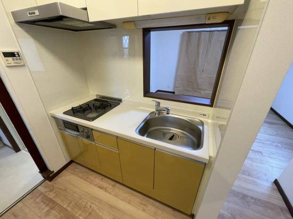 春日町6丁目戸建のキッチン