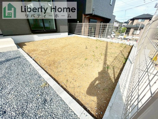 龍ケ崎市久保台2丁目　新築戸建　2号棟の庭
