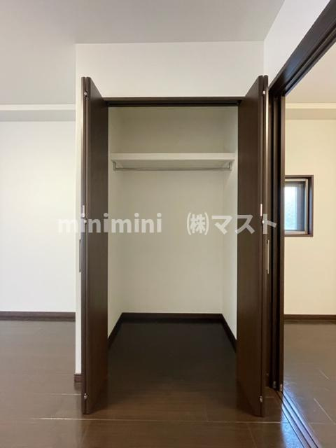 プルミエール南本町の収納