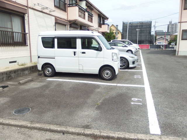 ソファレ小河原Ｃの駐車場
