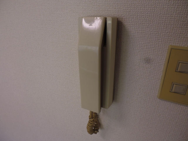エヴェナール赤羽のセキュリティ|インターホン付きのお部屋です！
