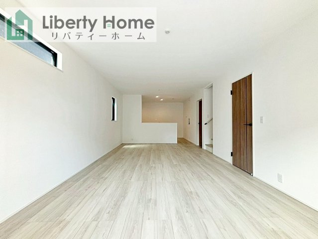 龍ケ崎市久保台2丁目　新築戸建　3号棟の居間・リビング