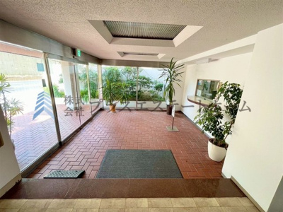 【その他】 | シーサイドシャトー塩屋 | エントランス♪