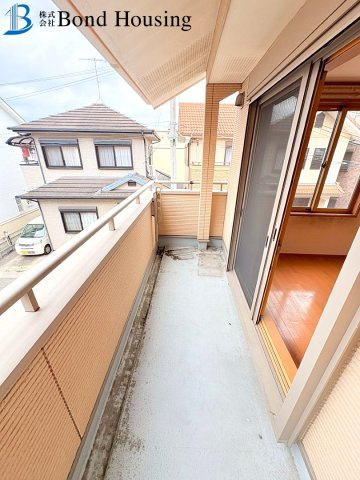 室内大変綺麗にお使いです　北別府4丁目　築21年のバルコニー